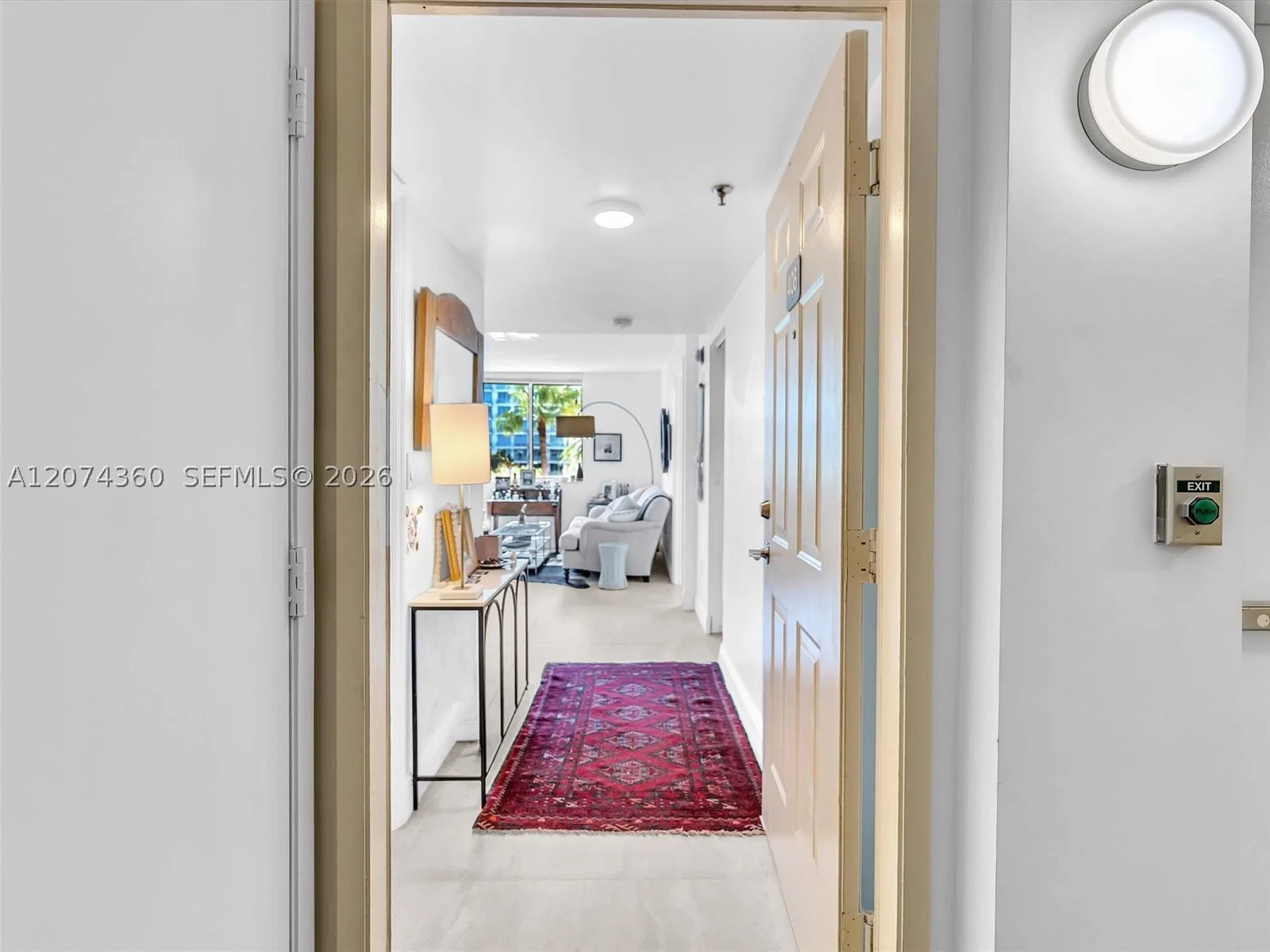 2-bedroom Condo — 1621 Bay Rd #408, Miami Beach, FL 33139