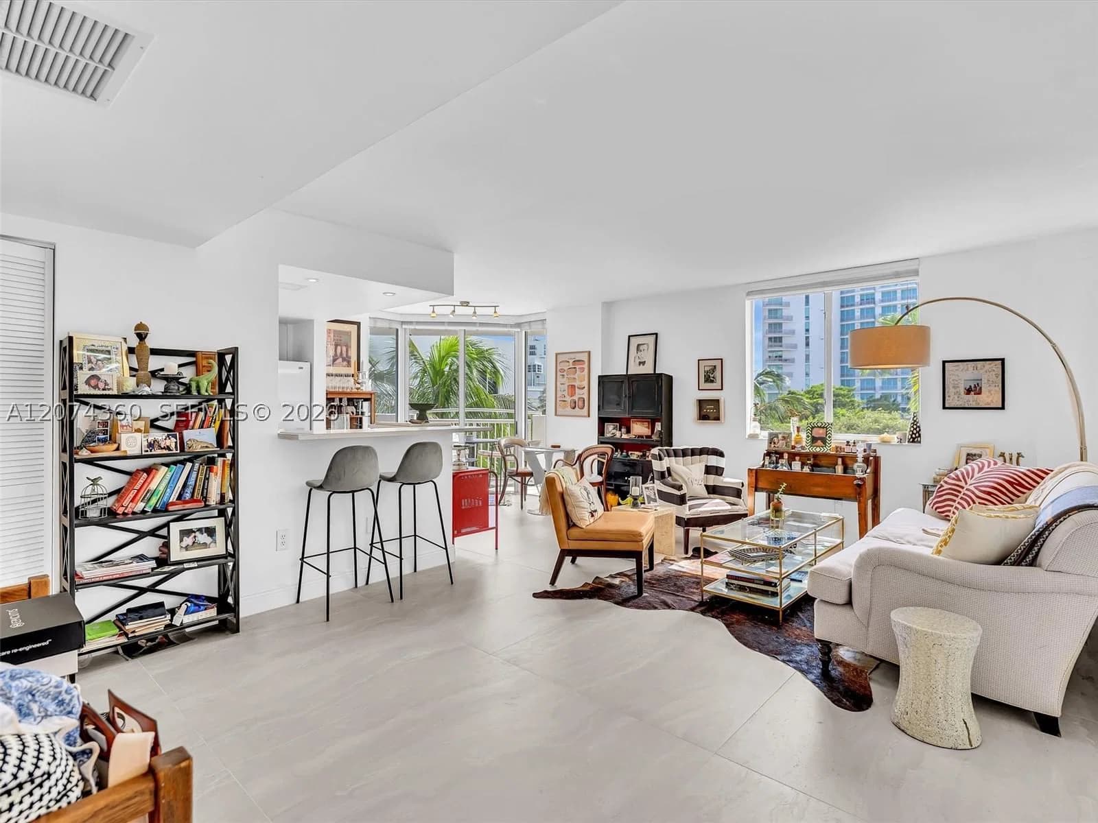 2-bedroom Condo — 1621 Bay Rd #408, Miami Beach, FL 33139