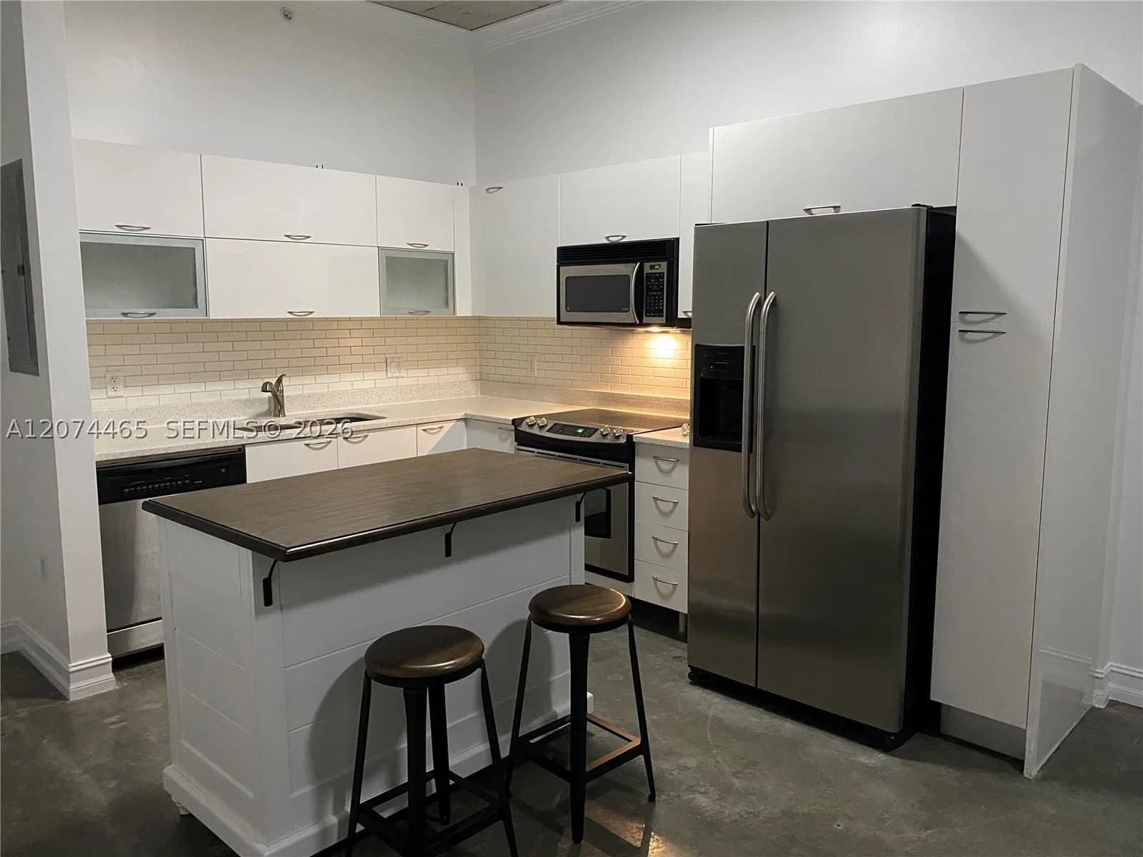 1+1 Condo — 133 2nd Ave #3404, Miami, FL 33132