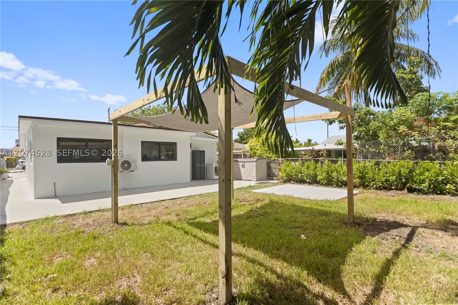 1-bedroom Property — 3125 21st Ct #01, Miami, FL 33142