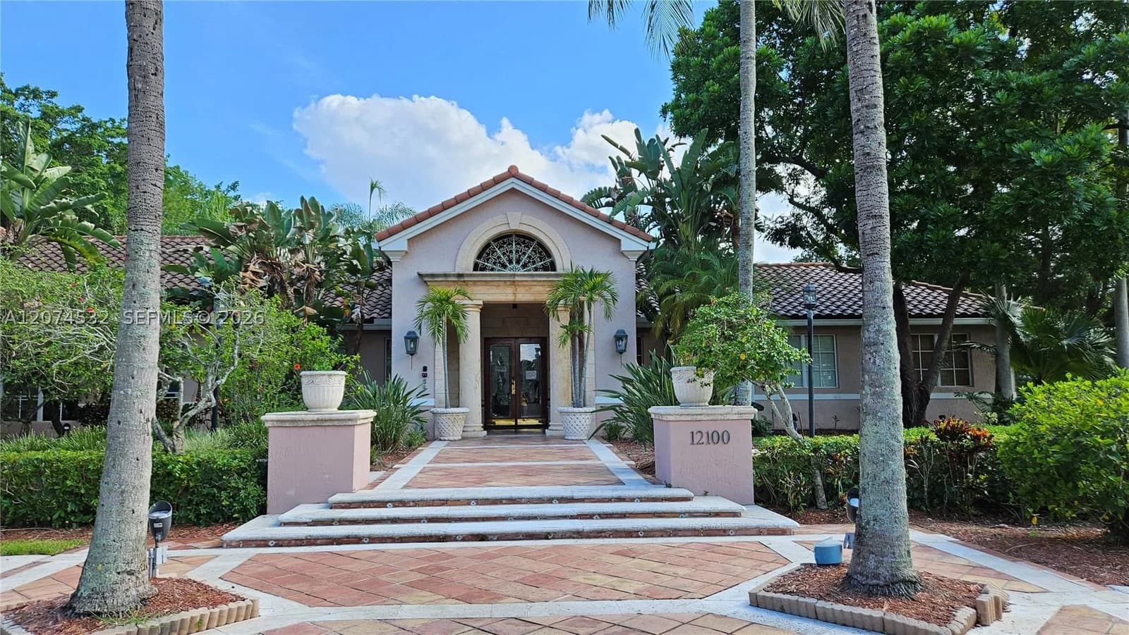2+1 Condo — 12112 Saint Andrews Pl #309, Miramar, FL 33025