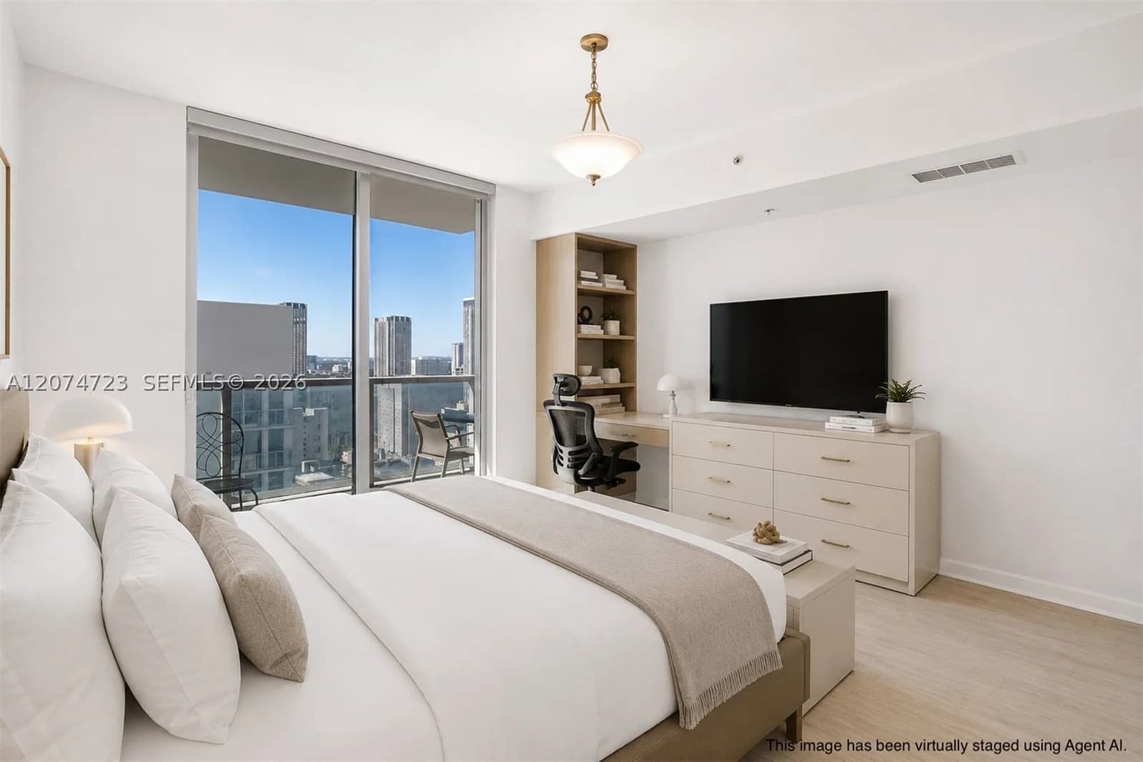 1+1 Condo — 253 2nd St #3104, Miami, FL 33132