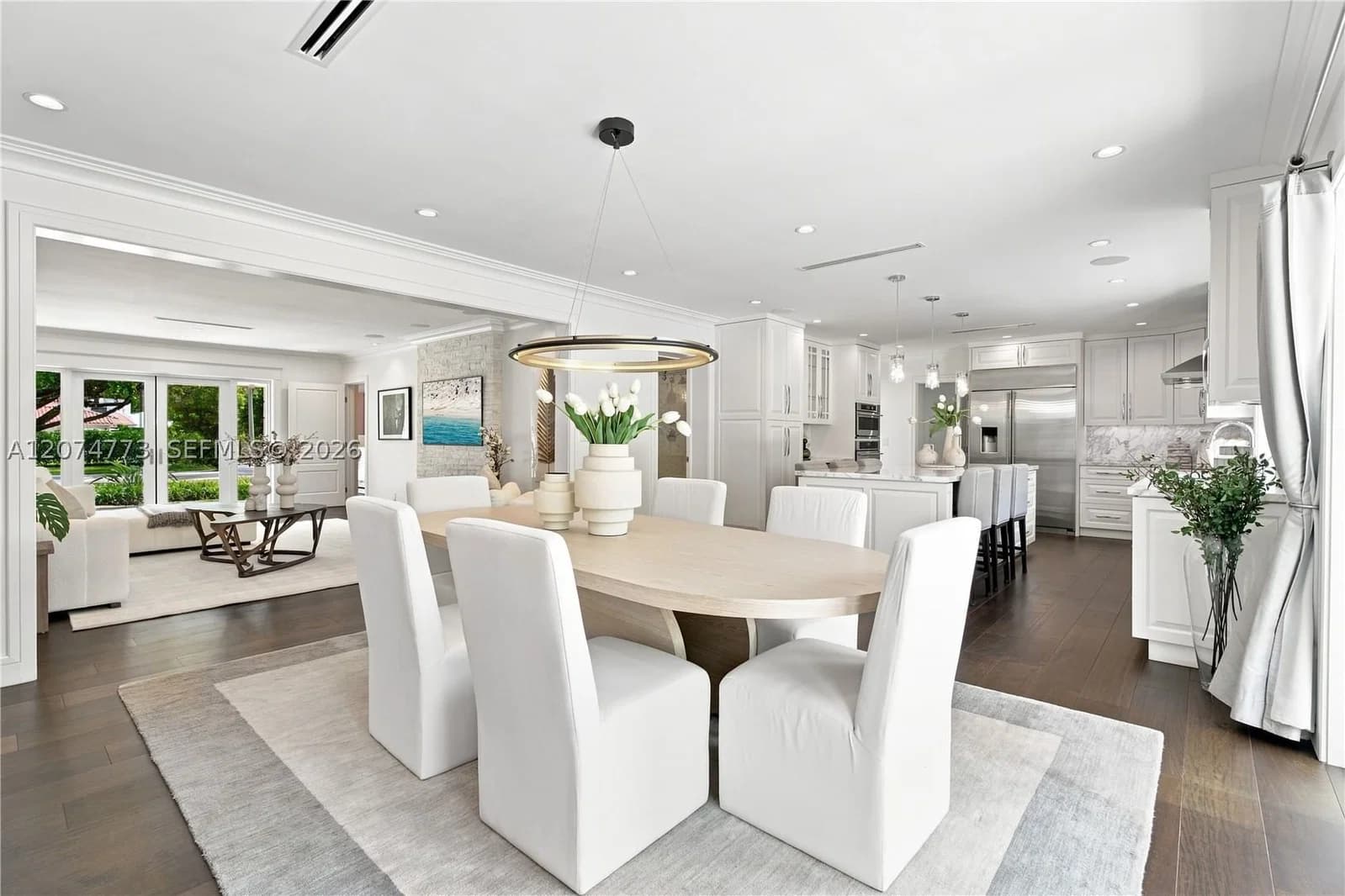 3+1 Müstakil ev — 3267 Riviera Dr, Coral Gables, FL 33134