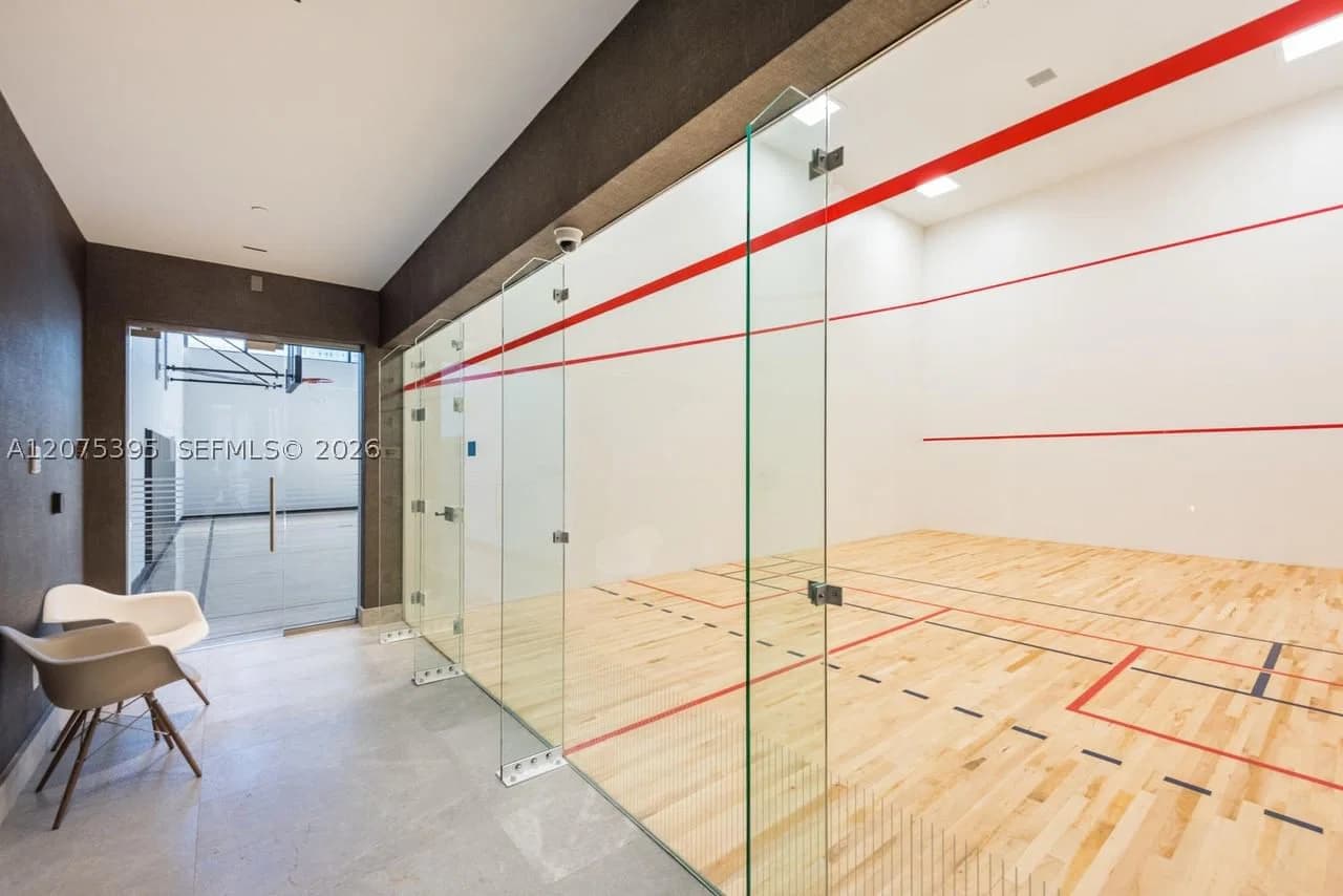 2-bedroom Condo — 1010 Brickell Ave #2009, Miami, FL 33131