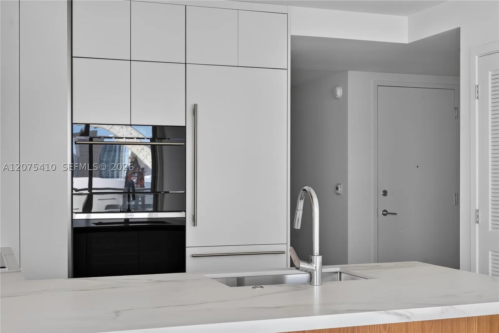 2-bedroom Condo — 1400 Biscayne Blvd #1502, Miami, FL 33132