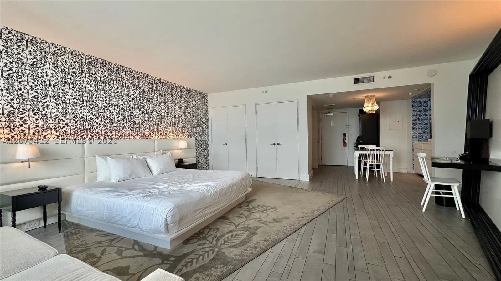 Condo — 1100 West Ave #1108, Miami Beach, FL 33139