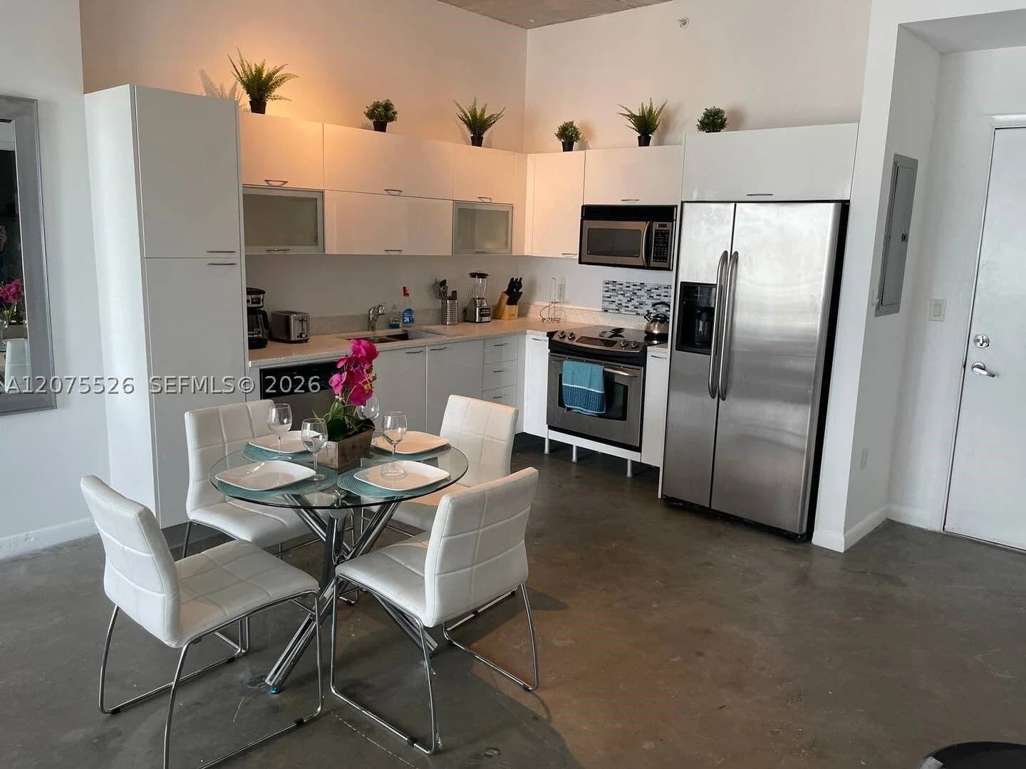 1+1 Condo — 133 2nd Ave #3405, Miami, FL 33132