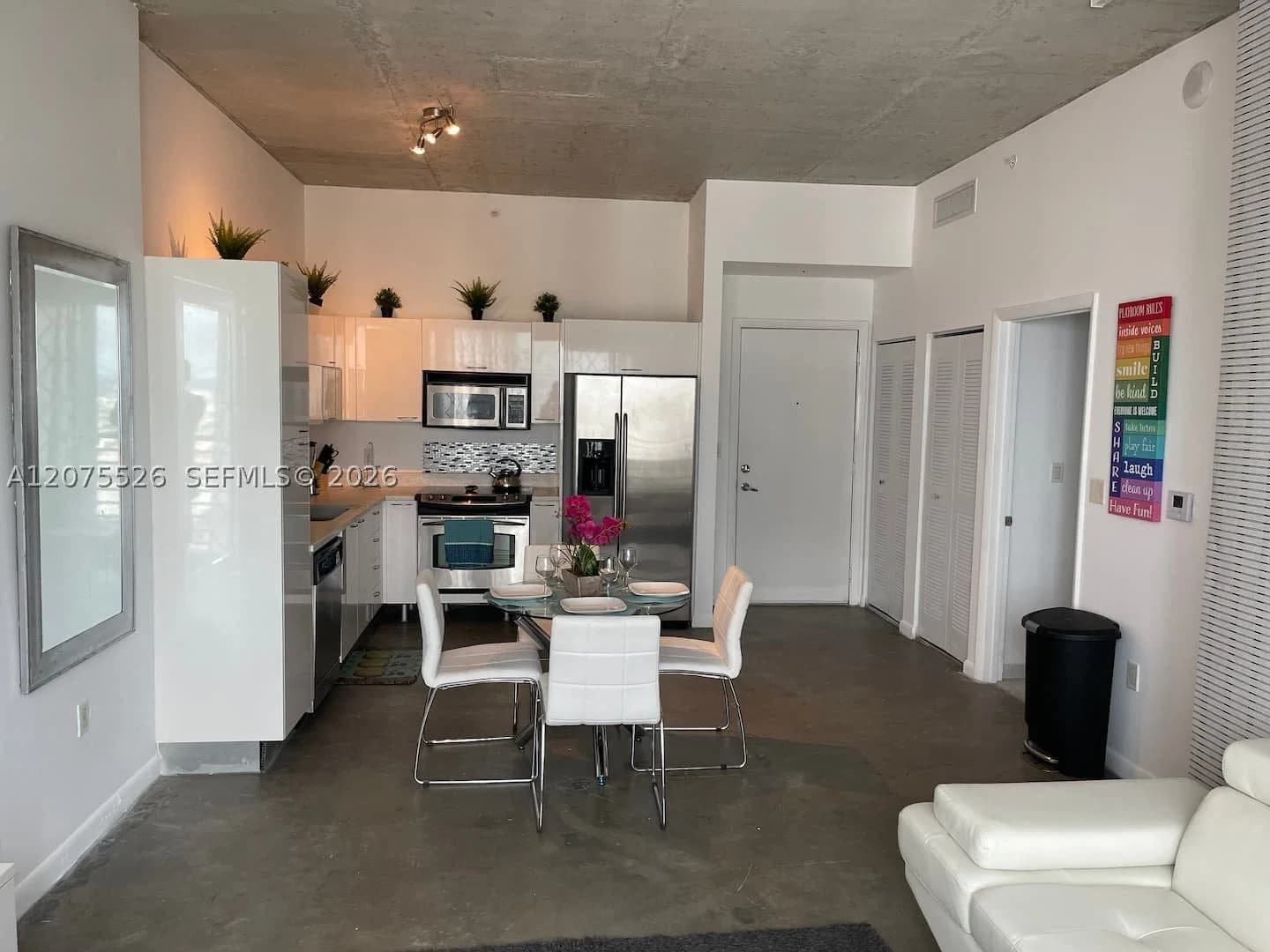1+1 Condo — 133 2nd Ave #3405, Miami, FL 33132