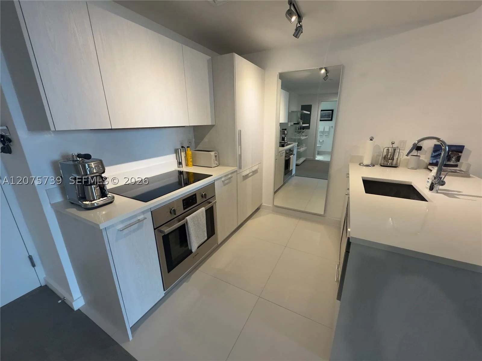 1+1 Condo — 501 31st St #903, Miami, FL 33137