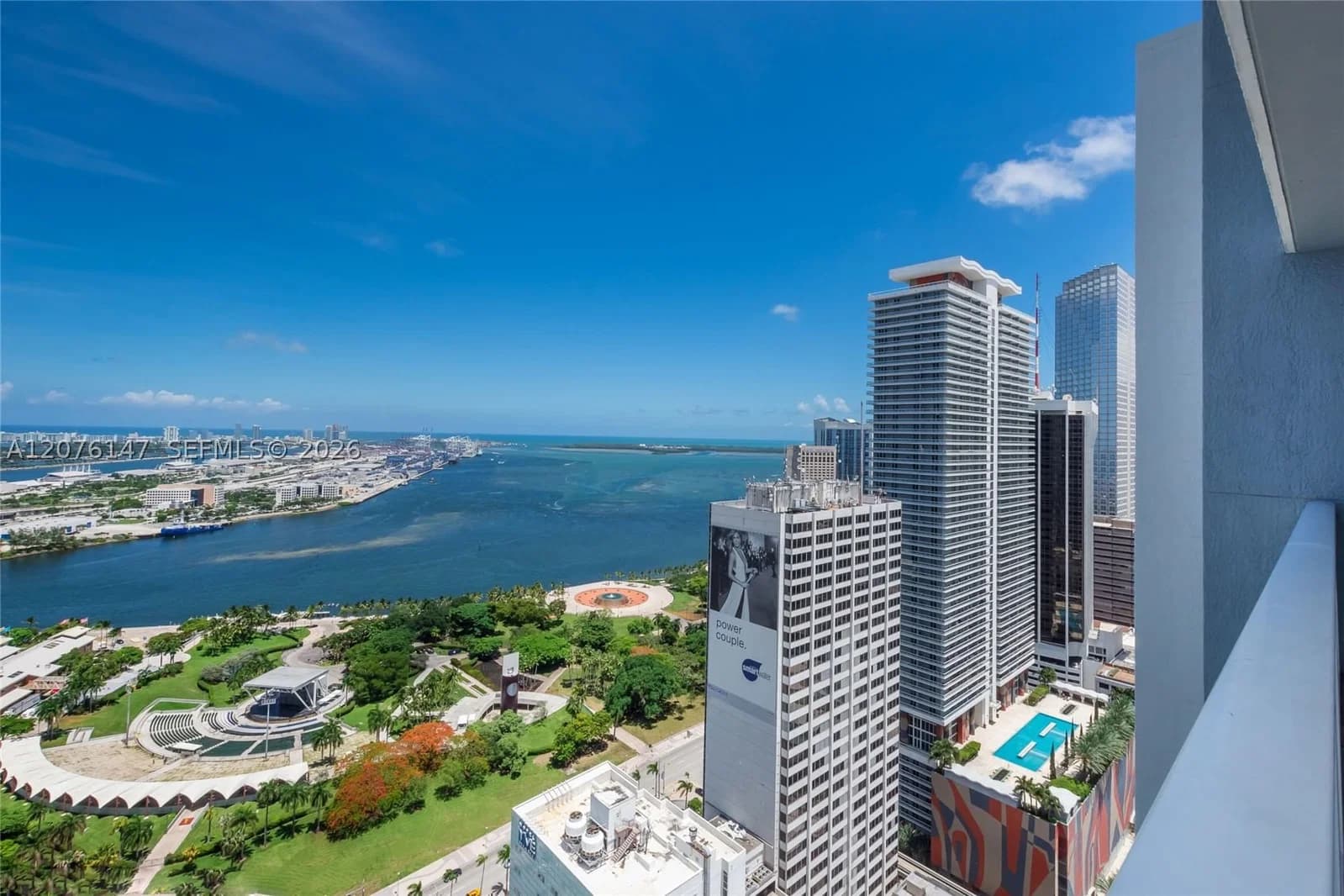 1+1 Condo — 253 2nd St #3805, Miami, FL 33132