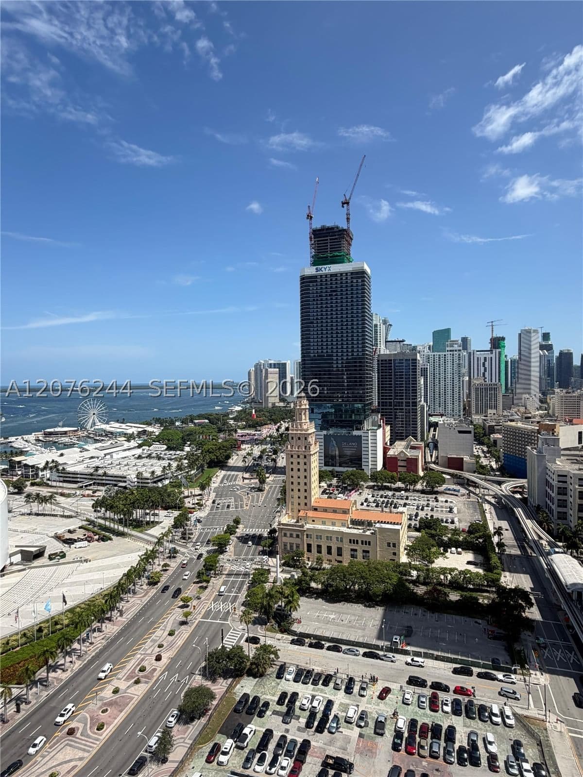1-bedroom Condo — 888 Biscayne Blvd #2702, Miami, FL 33132
