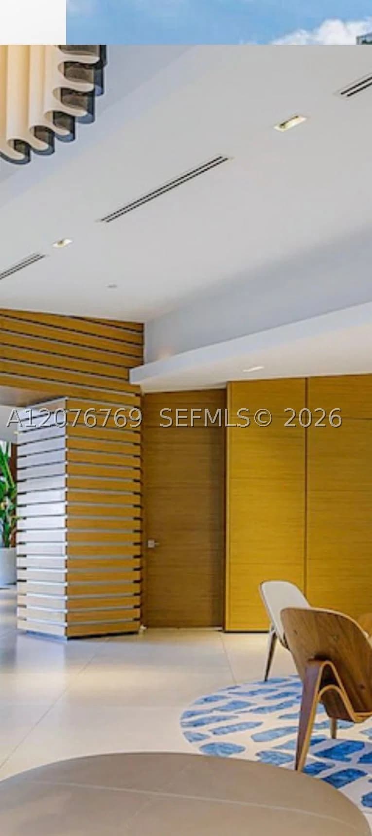 2-bedroom Condo — 3301 1st #H2702, Miami, FL 33137