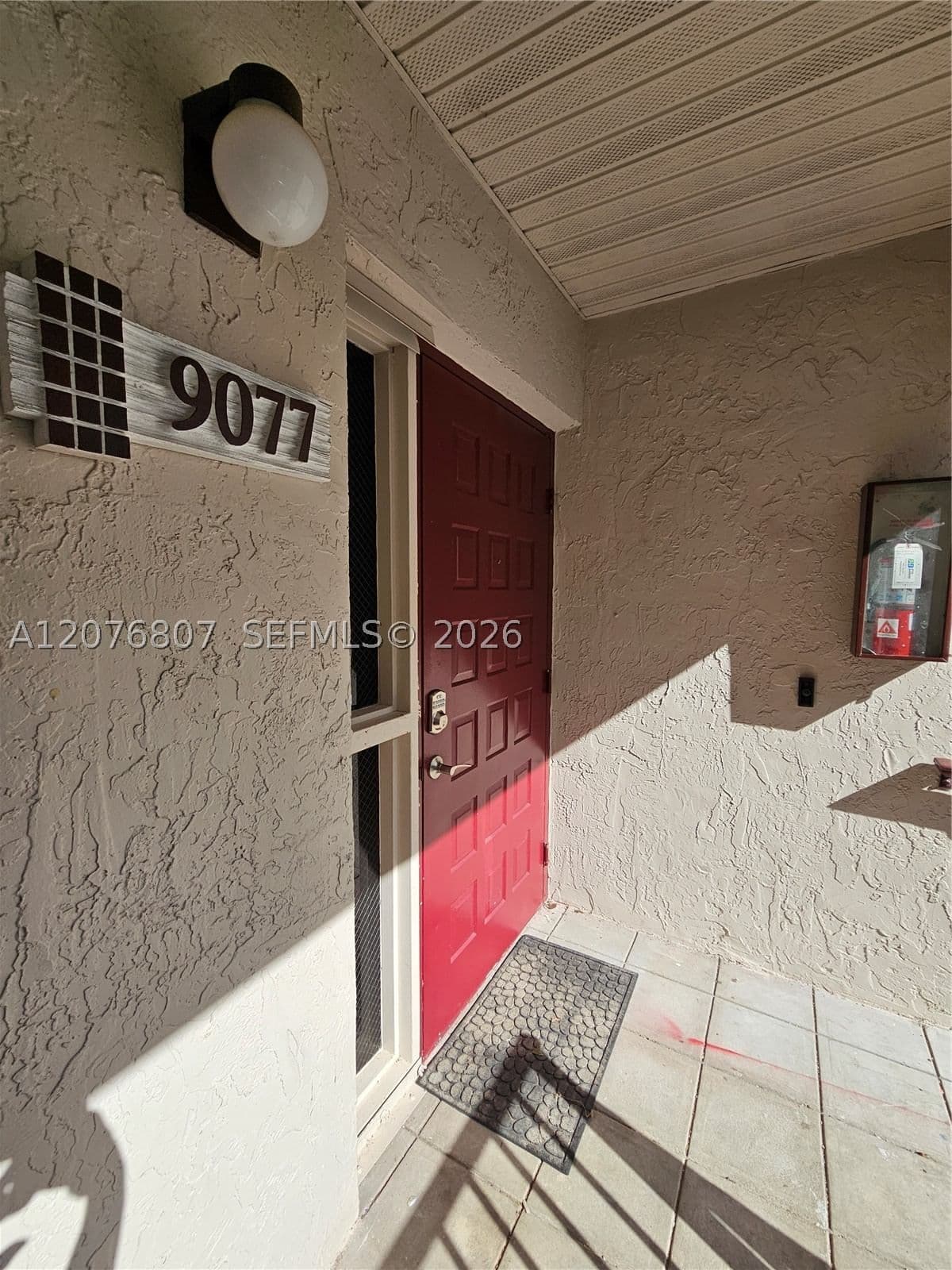 1+1 Condo — 9077 138th Pl #9077, Miami, FL 33186