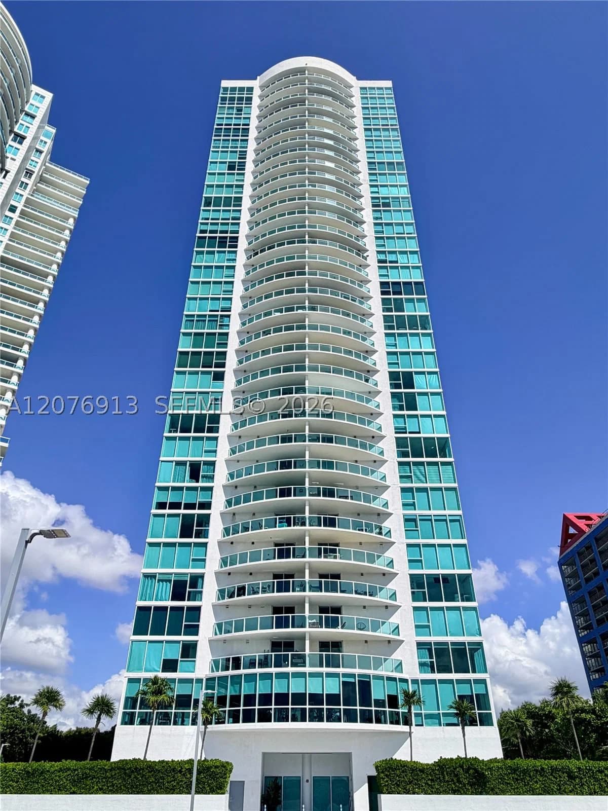 1-bedroom Condo — 2101 Brickell Ave #1805, Miami, FL 33129