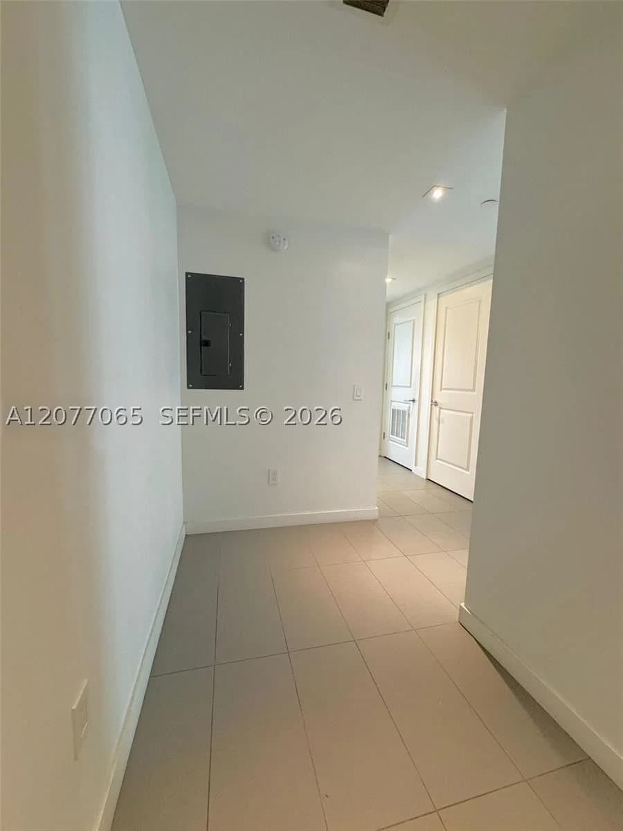 2-bedroom Condo — 1600 1st Ave #1416, Miami, FL 33132