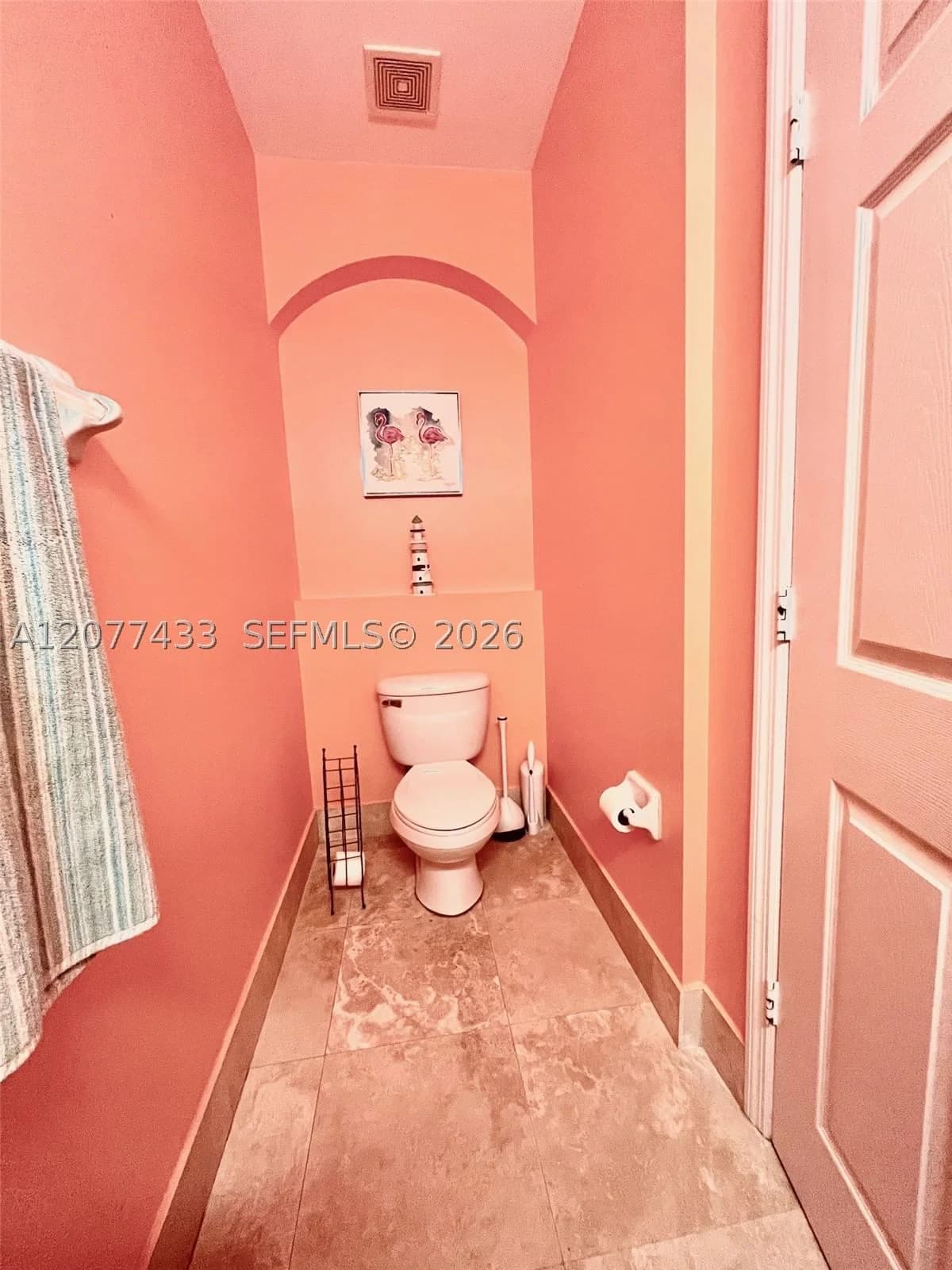 4+1 Müstakil ev — 912 35th Ave, Homestead, FL 33033
