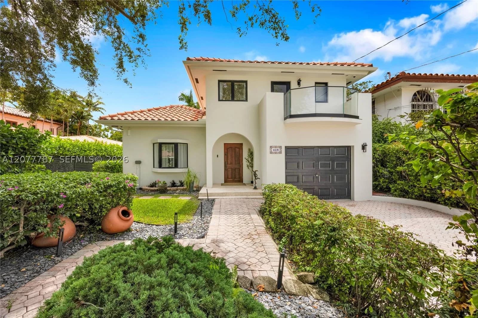 4+1 Müstakil ev — 428 19th Rd, Miami, FL 33129