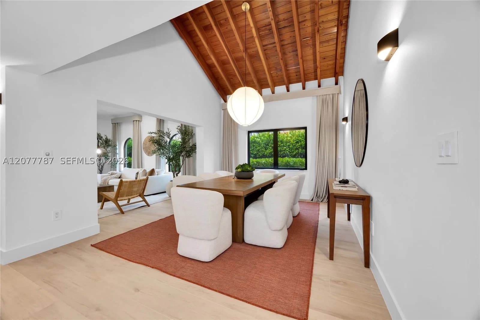 4+1 Müstakil ev — 428 19th Rd, Miami, FL 33129