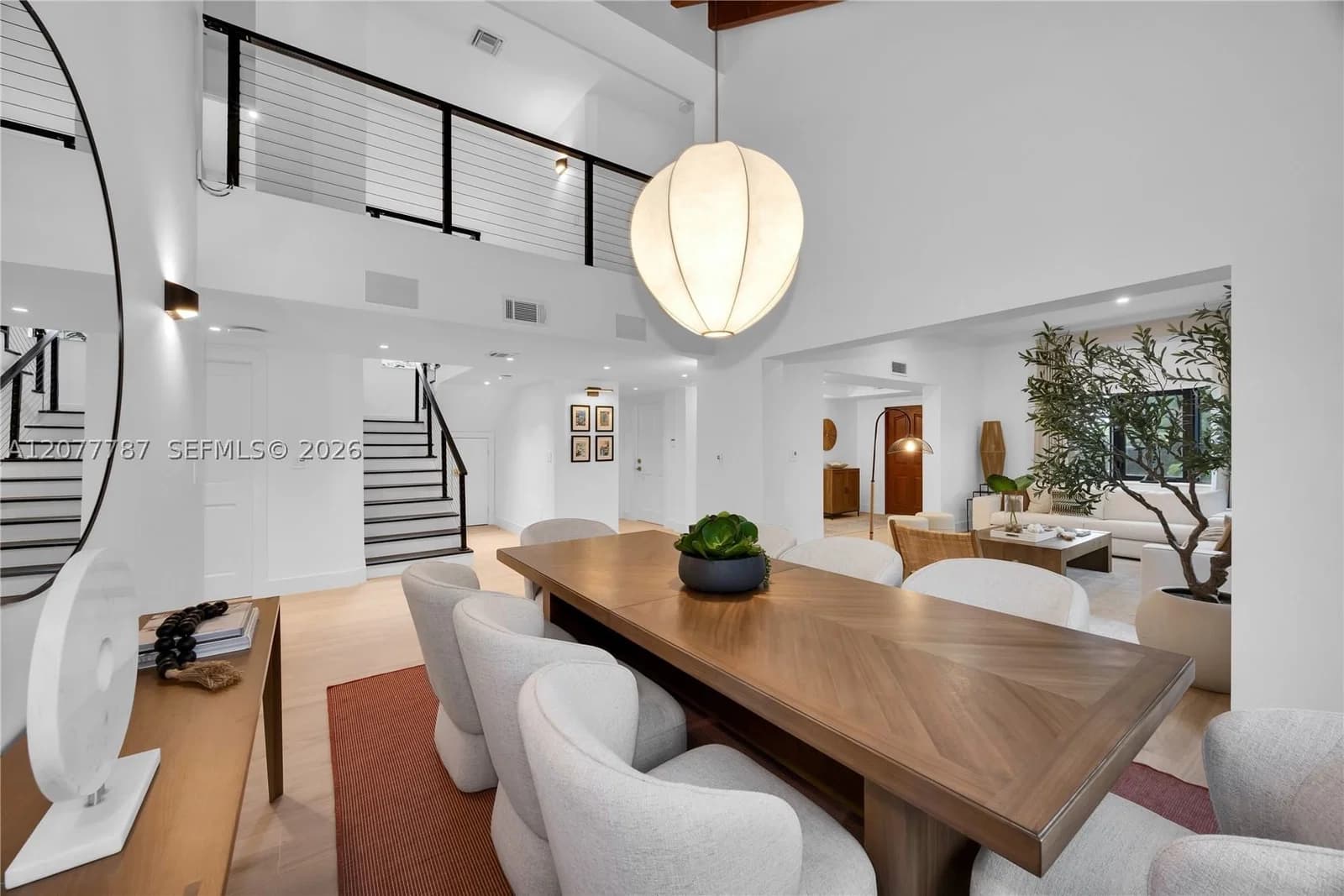 4+1 Müstakil ev — 428 19th Rd, Miami, FL 33129