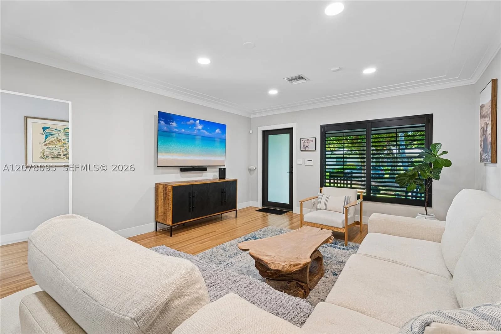 2-bedroom Single-Family Home — 1541 Consolata Ave, Coral Gables, FL 33146