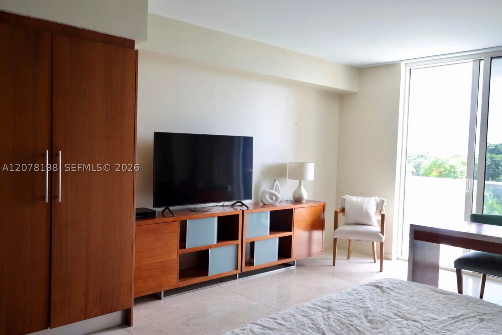 Condo — 50 Biscayne Blvd #606, Miami, FL 33132
