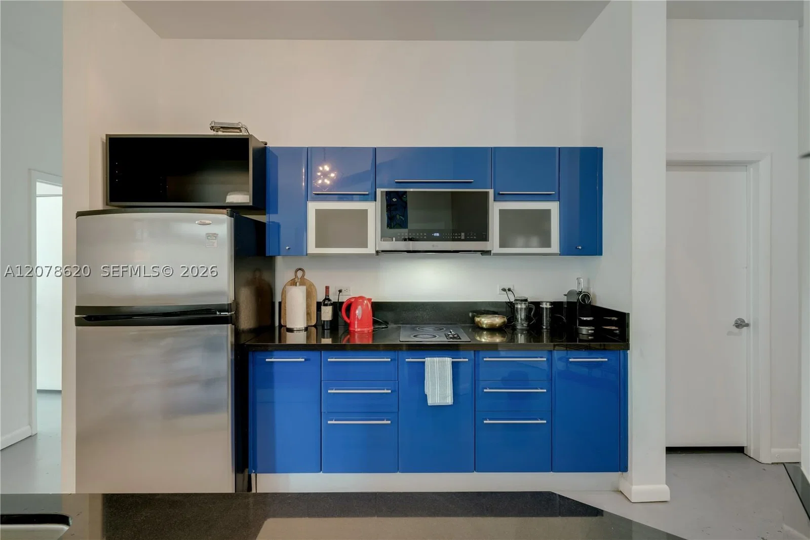 2-bedroom Condo — 253 2nd St #228, Miami, FL 33132