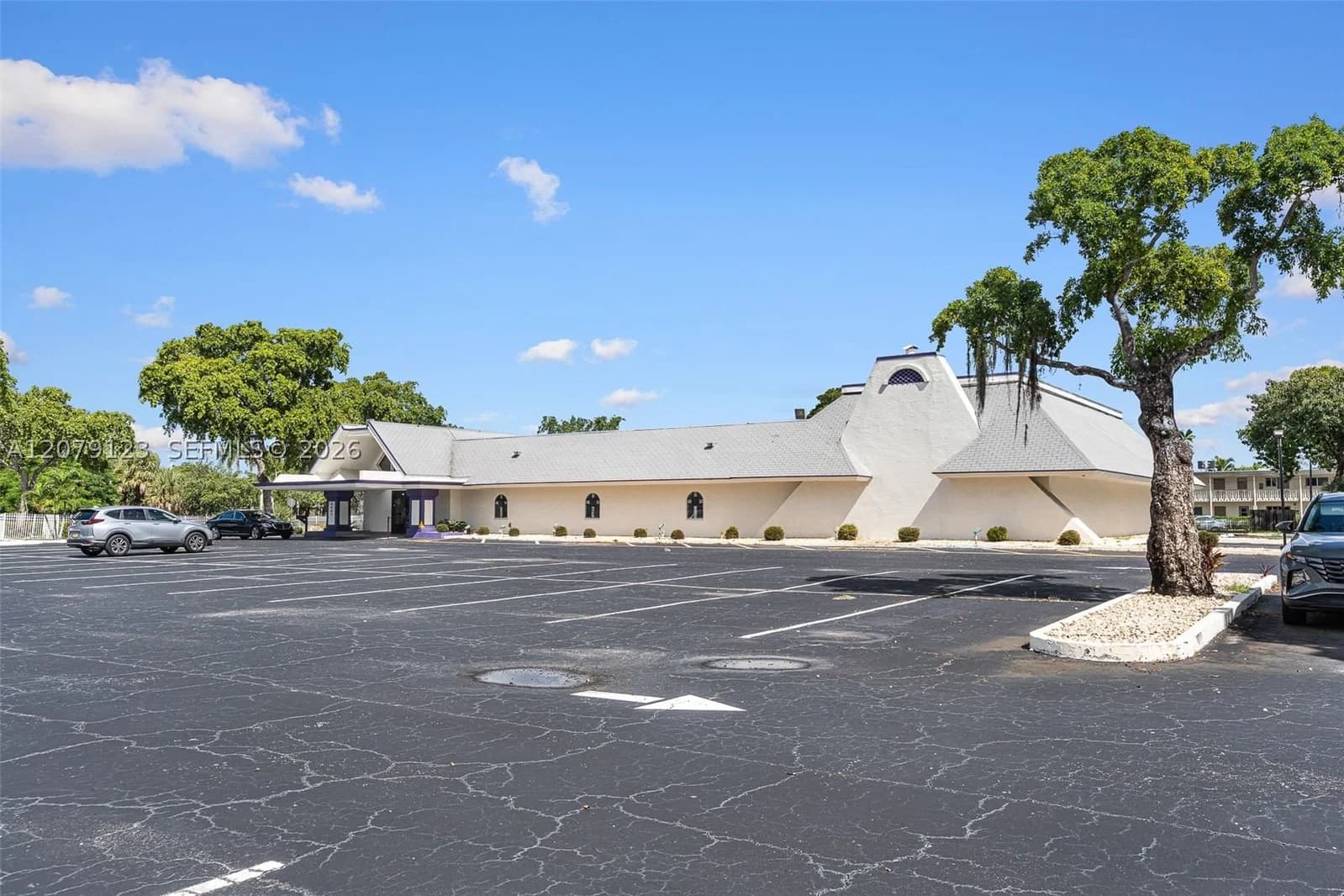Mülk — 4441 Sunrise Blvd, Plantation, FL 33313