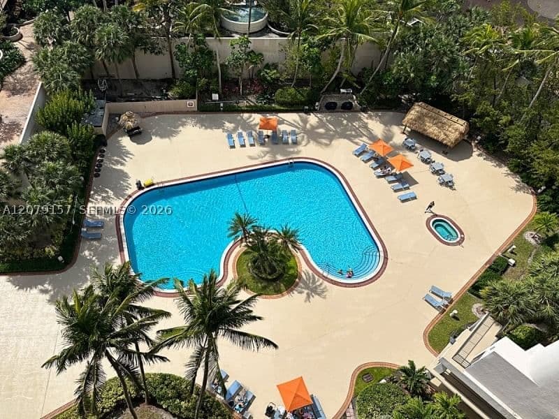 1-bedroom Condo — 540 Brickell Key Dr #218, Miami, FL 33131