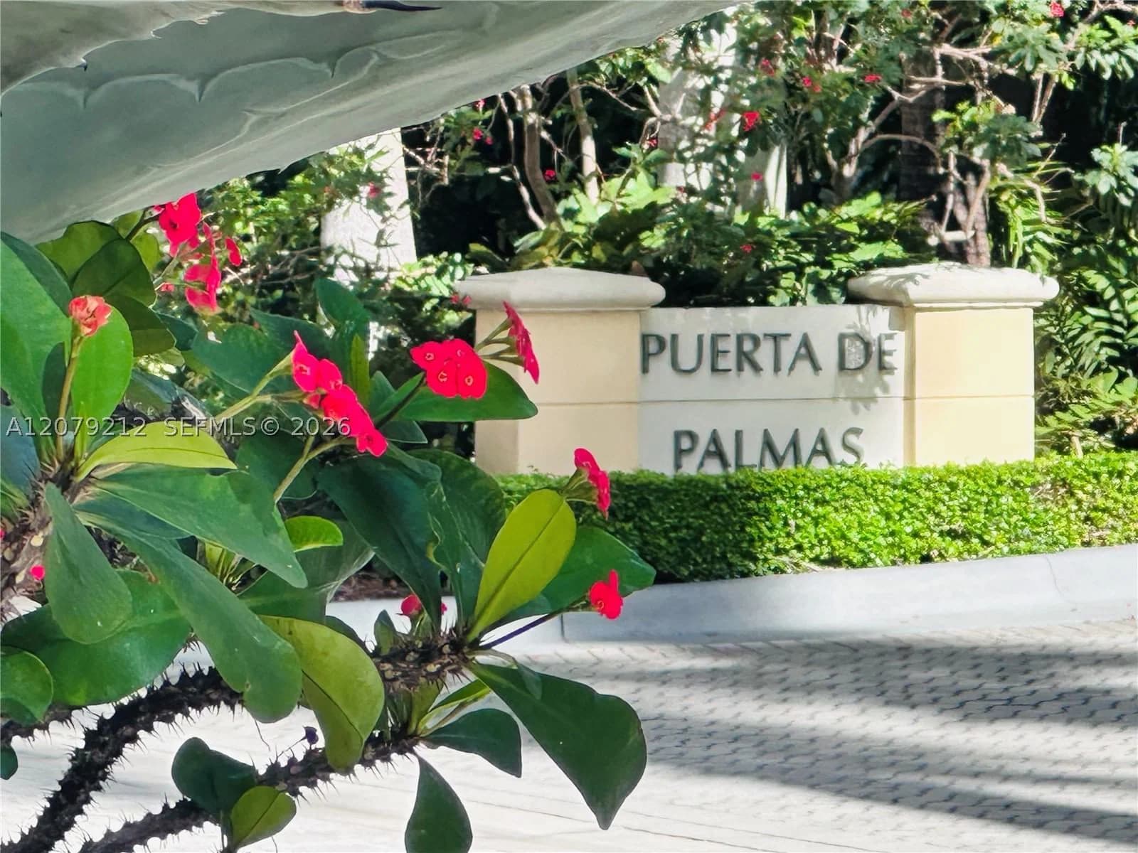 1+1 Condo — 888 Douglas Rd #1512, Coral Gables, FL 33134