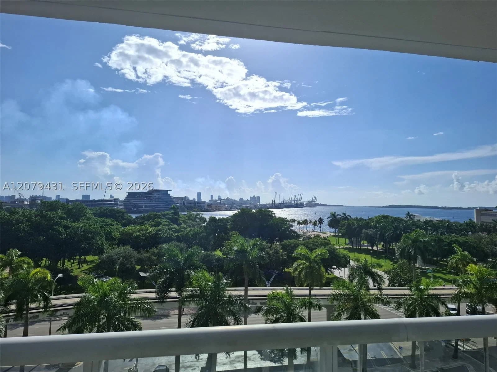 Condo — 50 Biscayne Blvd #707, Miami, FL 33132