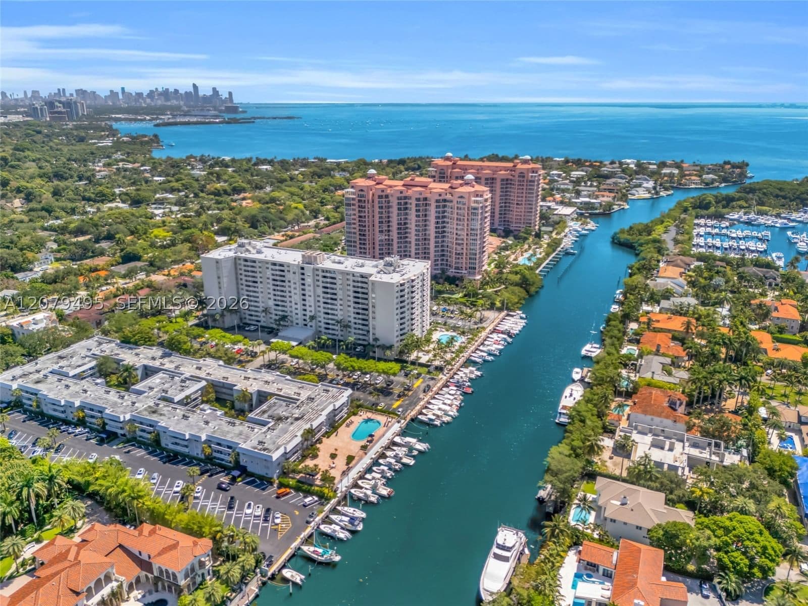 2+1 Condo — 90 Edgewater Dr #1101, Coral Gables, FL 33133