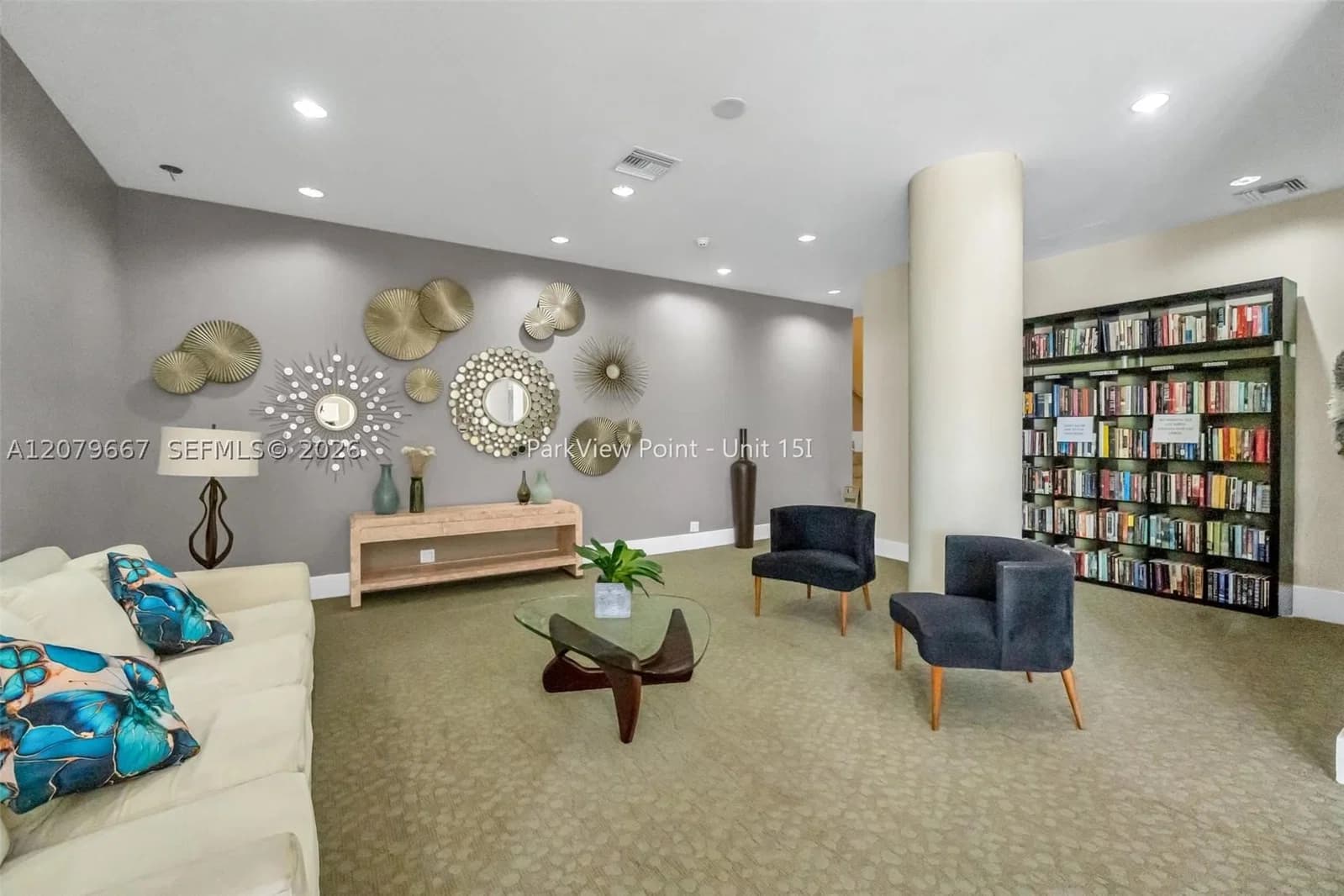 2+1 Condo — 7441 Wayne #15I, Miami Beach, FL 33141