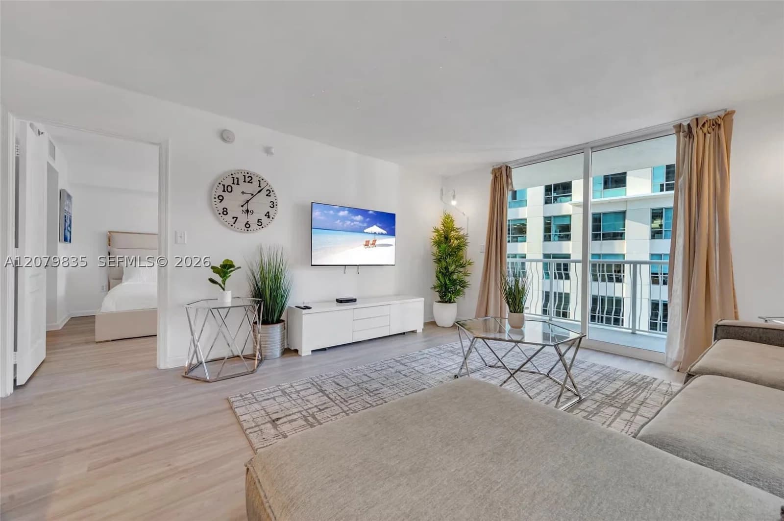 1+1 Condo — 1200 Brickell Bay Dr #2904, Miami, FL 33131