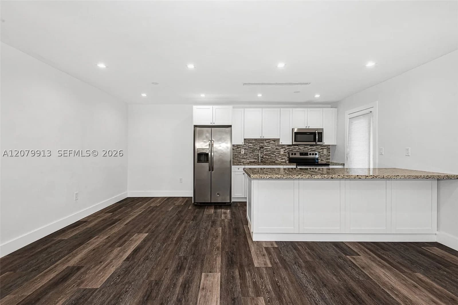 2-bedroom Apartment — 6910 Bay Dr #6, Miami Beach, FL 33141