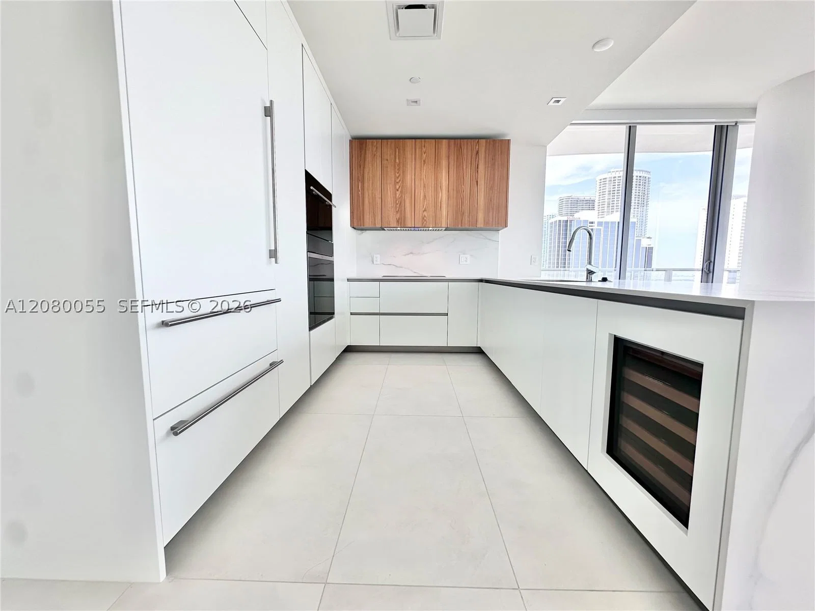 2-bedroom Condo — 1400 Biscayne Blvd #1506, Miami, FL 33132