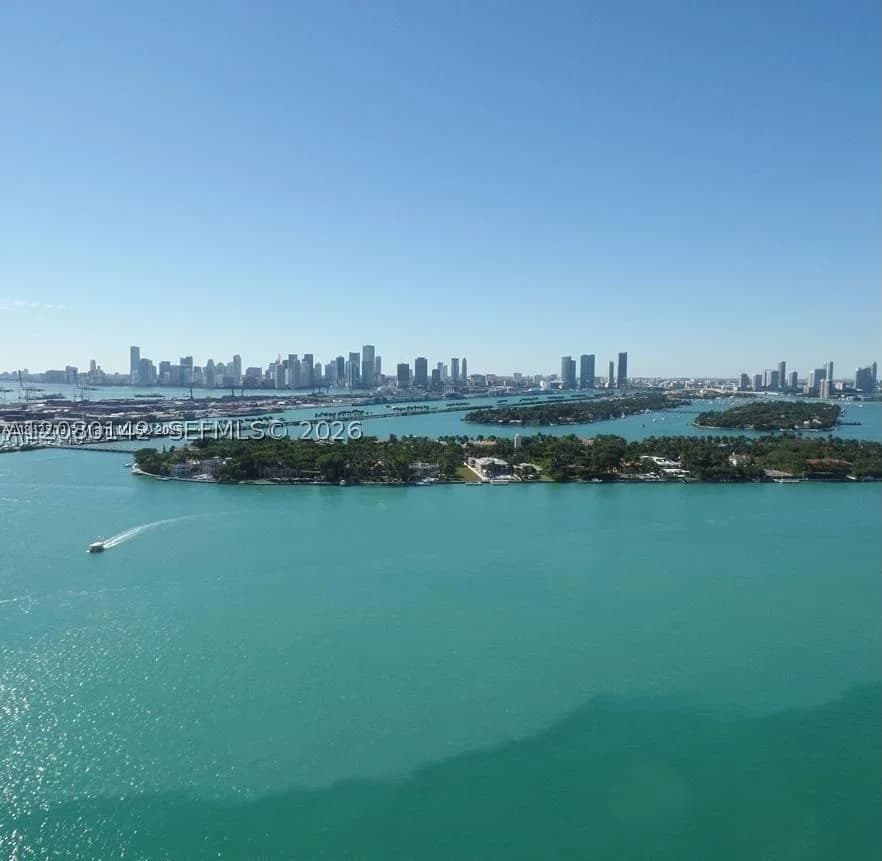 3-bedroom Condo — 3131 7th Ave #2603, Miami, FL 33137