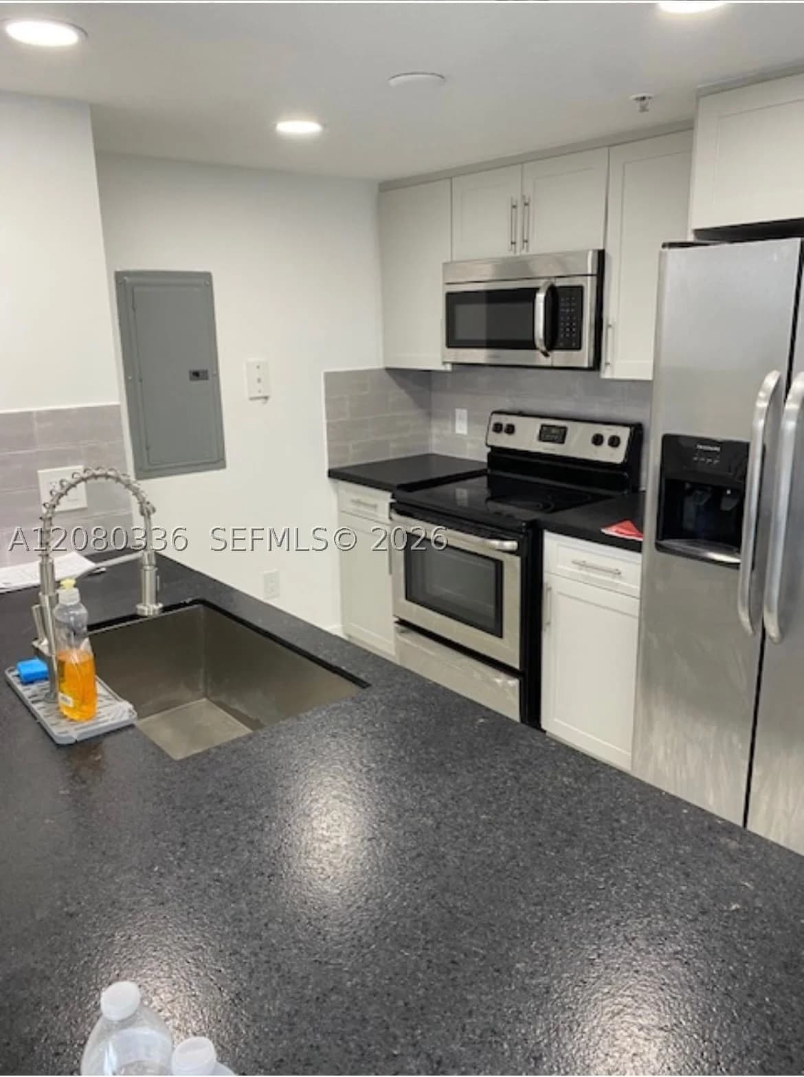 2+1 Condo — 816 11th St #902, Miami, FL 33136