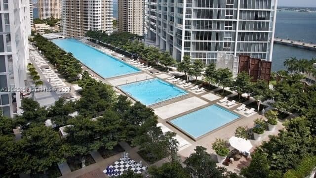 1+1 Condo — 485 Brickell Ave #2606, Miami, FL 33131