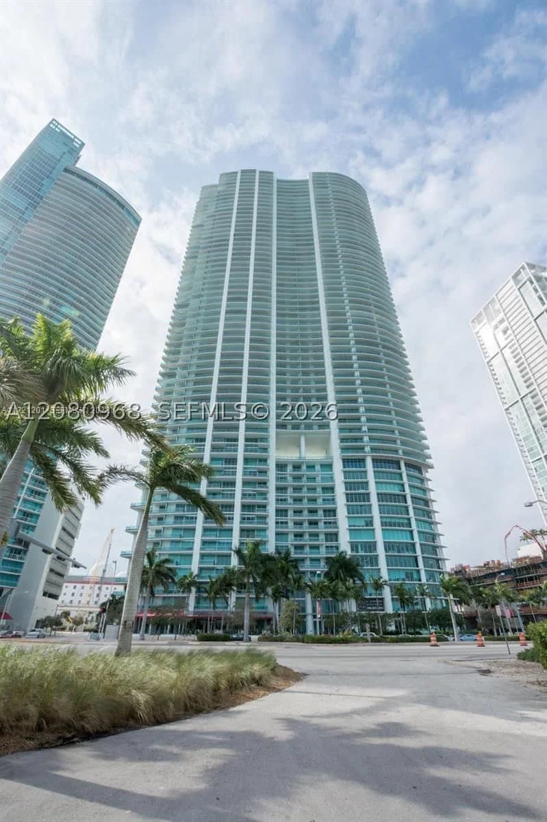 2+1 Condo — 900 Biscayne Blvd #2112, Miami, FL 33132