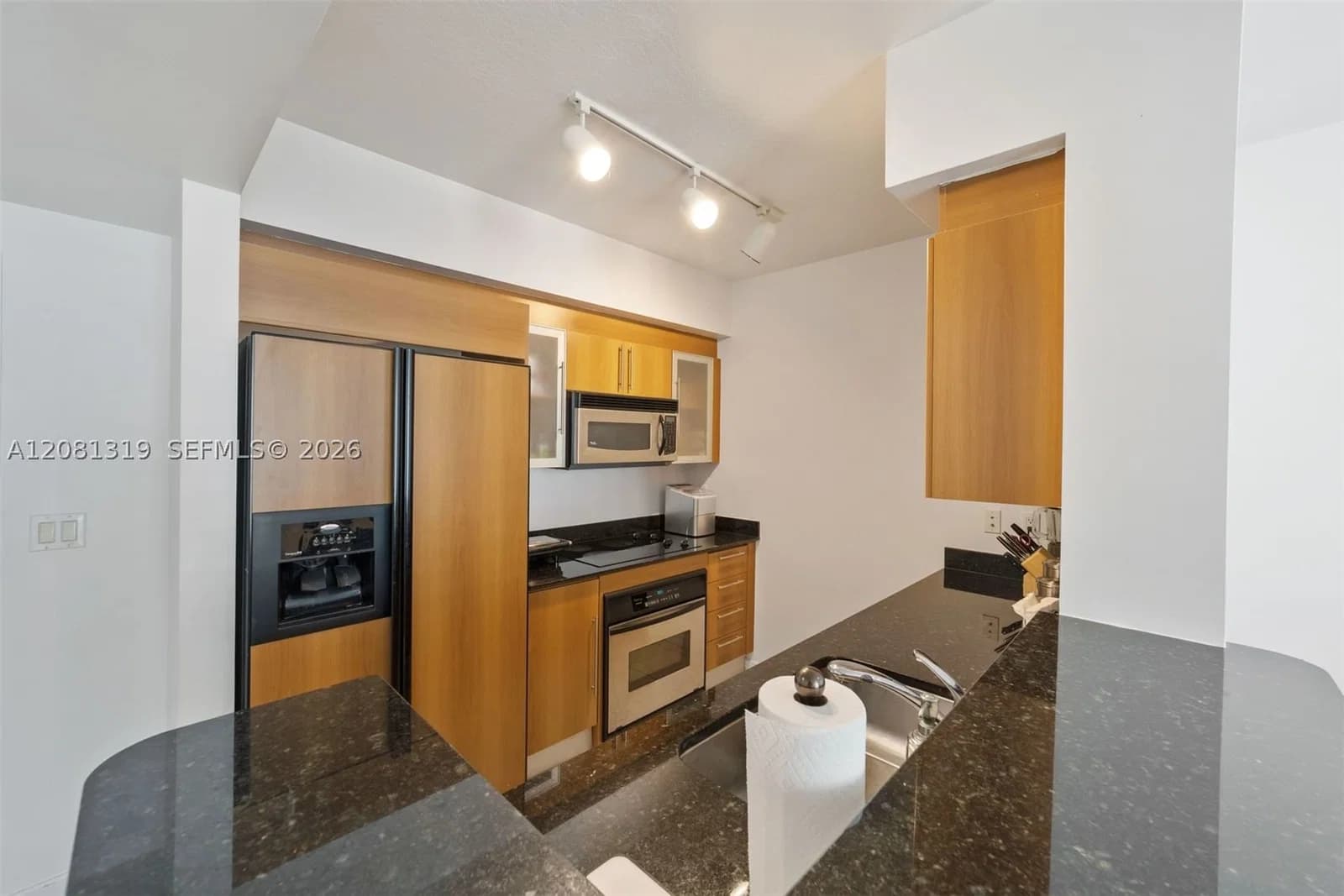 1-bedroom Condo — 335 Biscayne Blvd #2904, Miami, FL 33131