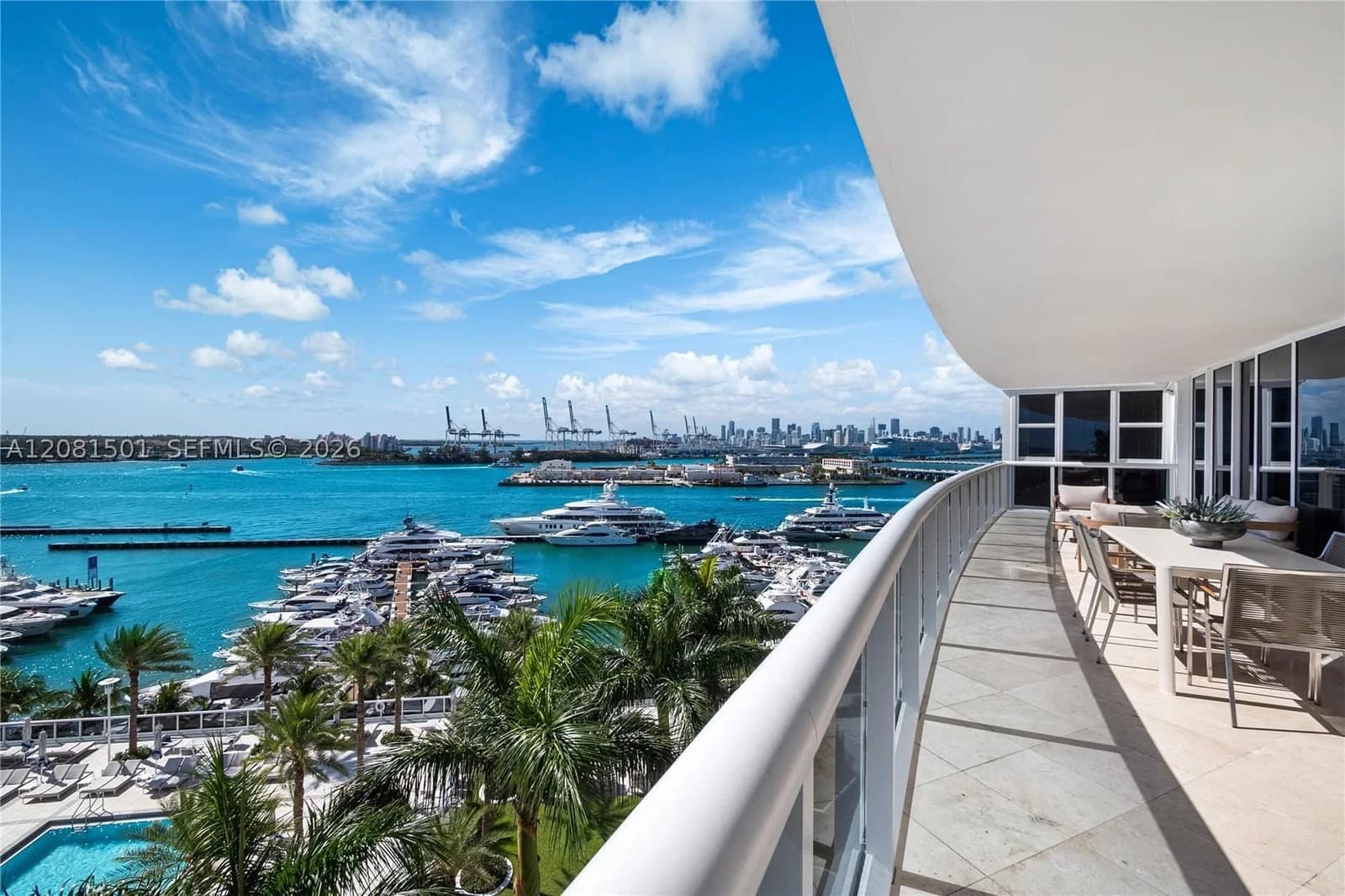 3-bedroom Condo — 400 Alton Rd #1106, Miami Beach, FL 33139