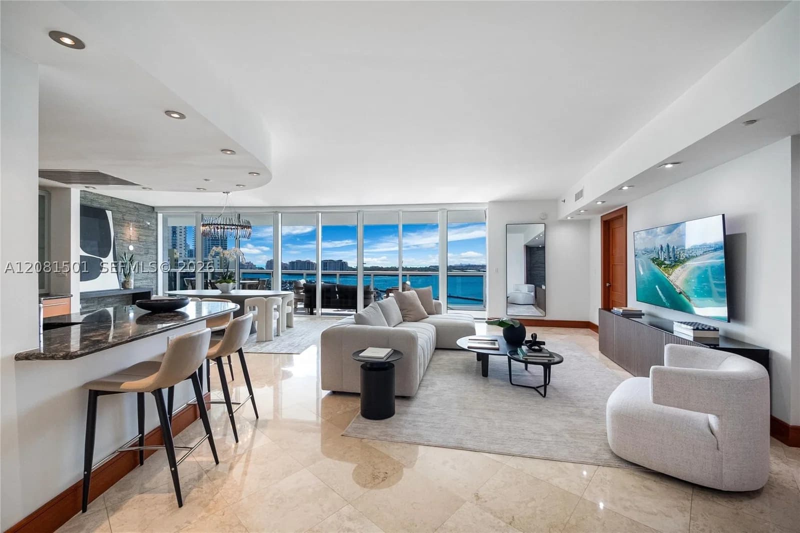 3-bedroom Condo — 400 Alton Rd #1106, Miami Beach, FL 33139