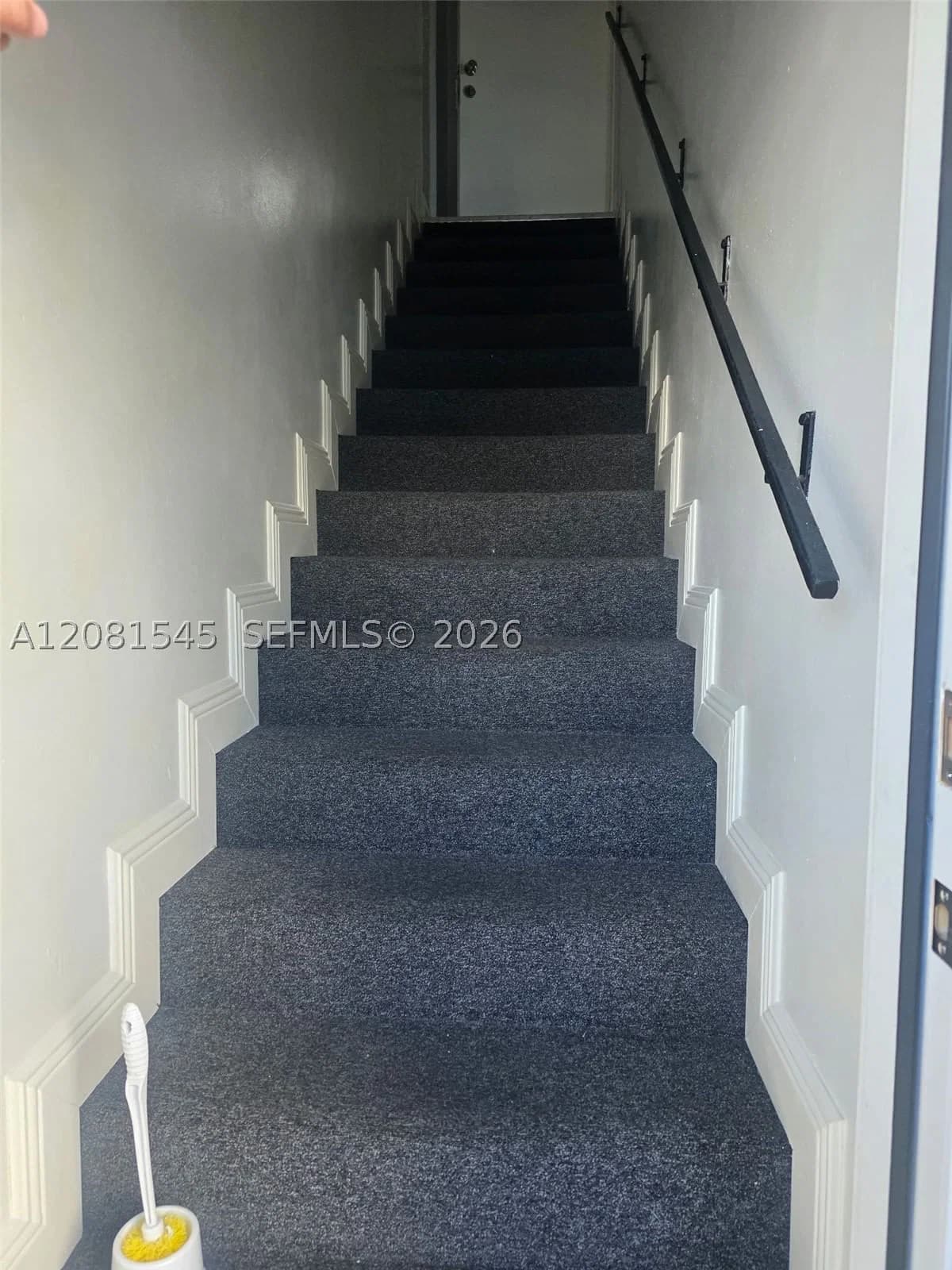 2-bedroom Apartment — 1575 1st St #3, Miami, FL 33125