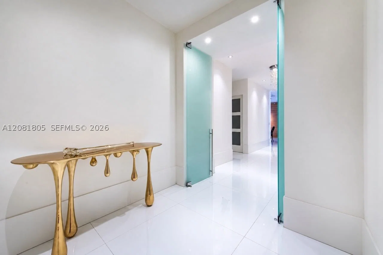 3-bedroom Condo — 2675 Bayshore Dr #1601S, Coconut Grove, FL 33133