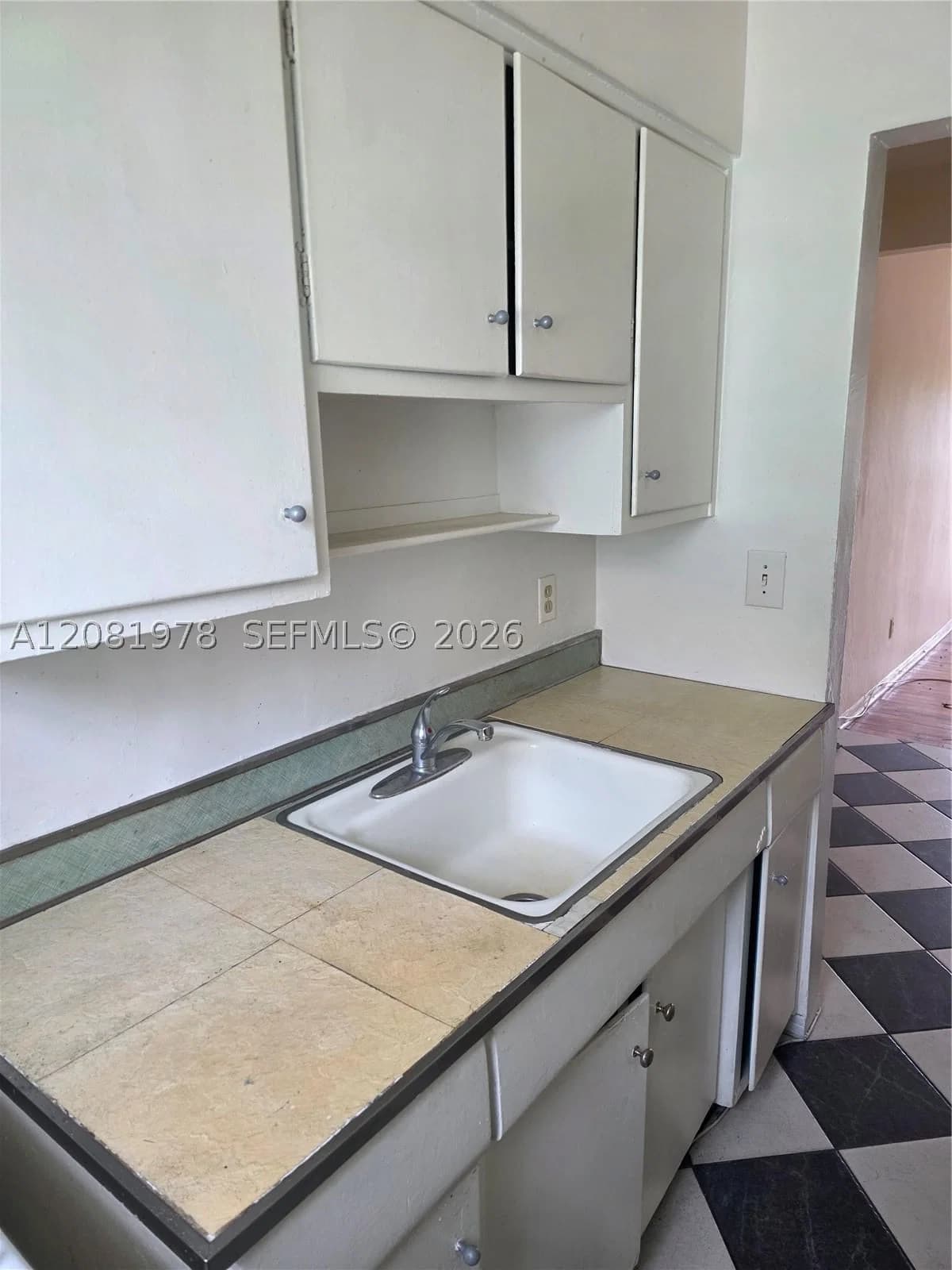 Condo — 635 8th St #202, Miami Beach, FL 33139