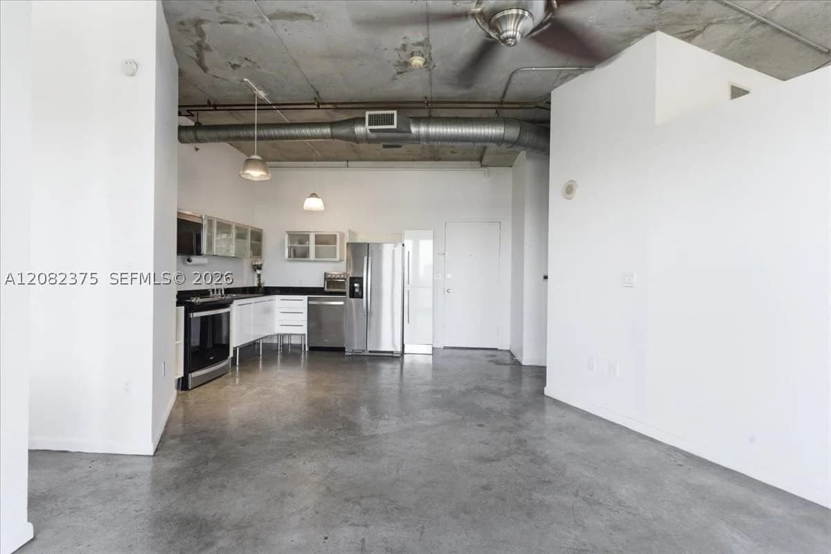 2-bedroom Condo — 10 South River Dr #806, Miami, FL 33130