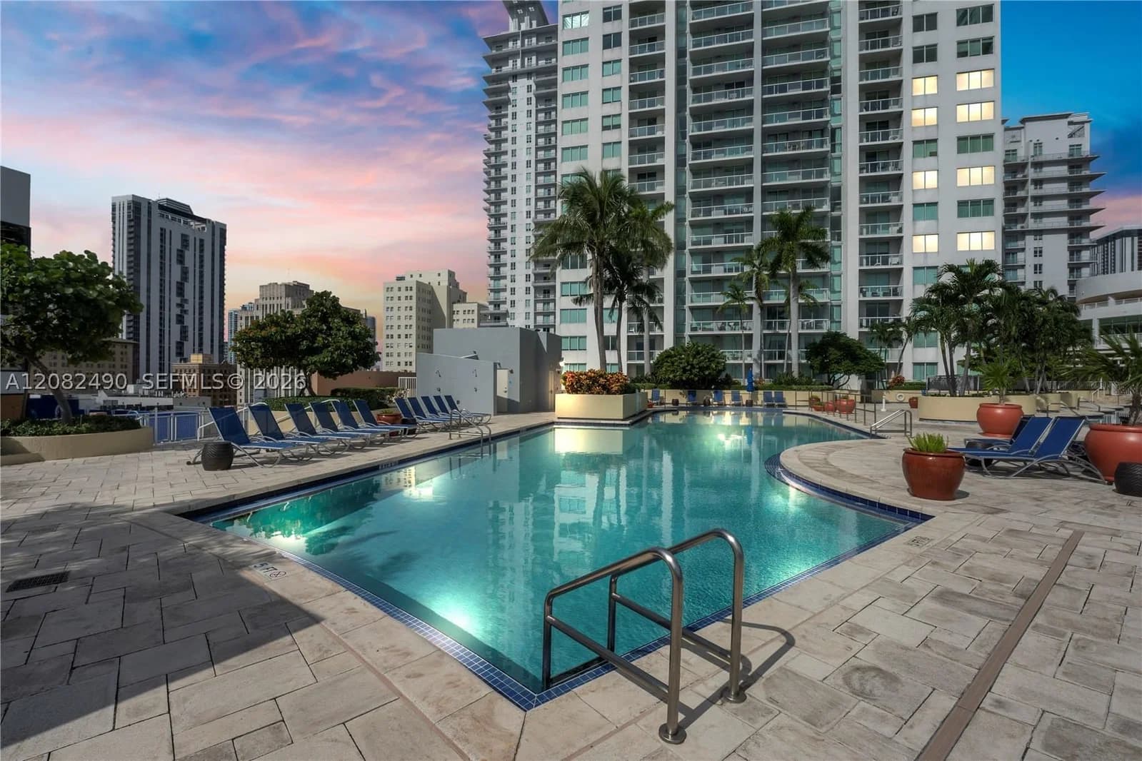 Condo — 253 2nd St #314, Miami, FL 33132