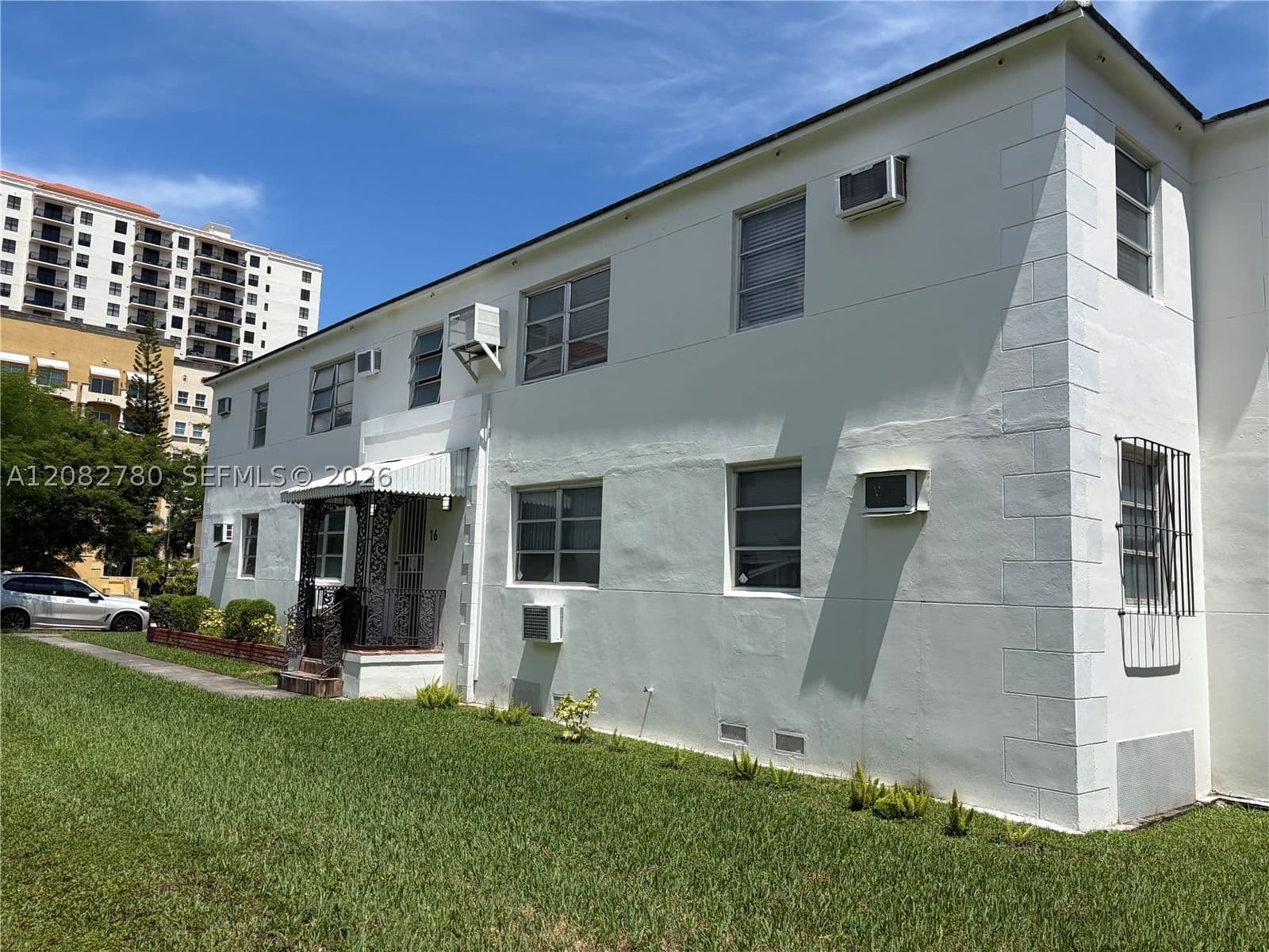 2+1 Condo — 16 Santillane Ave #4, Coral Gables, FL 33134