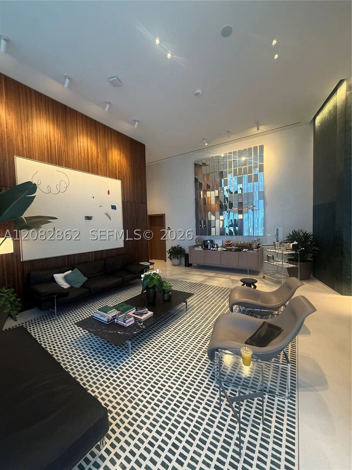 1+1 Condo — 1400 Biscayne Blvd #209, Miami, FL 33132