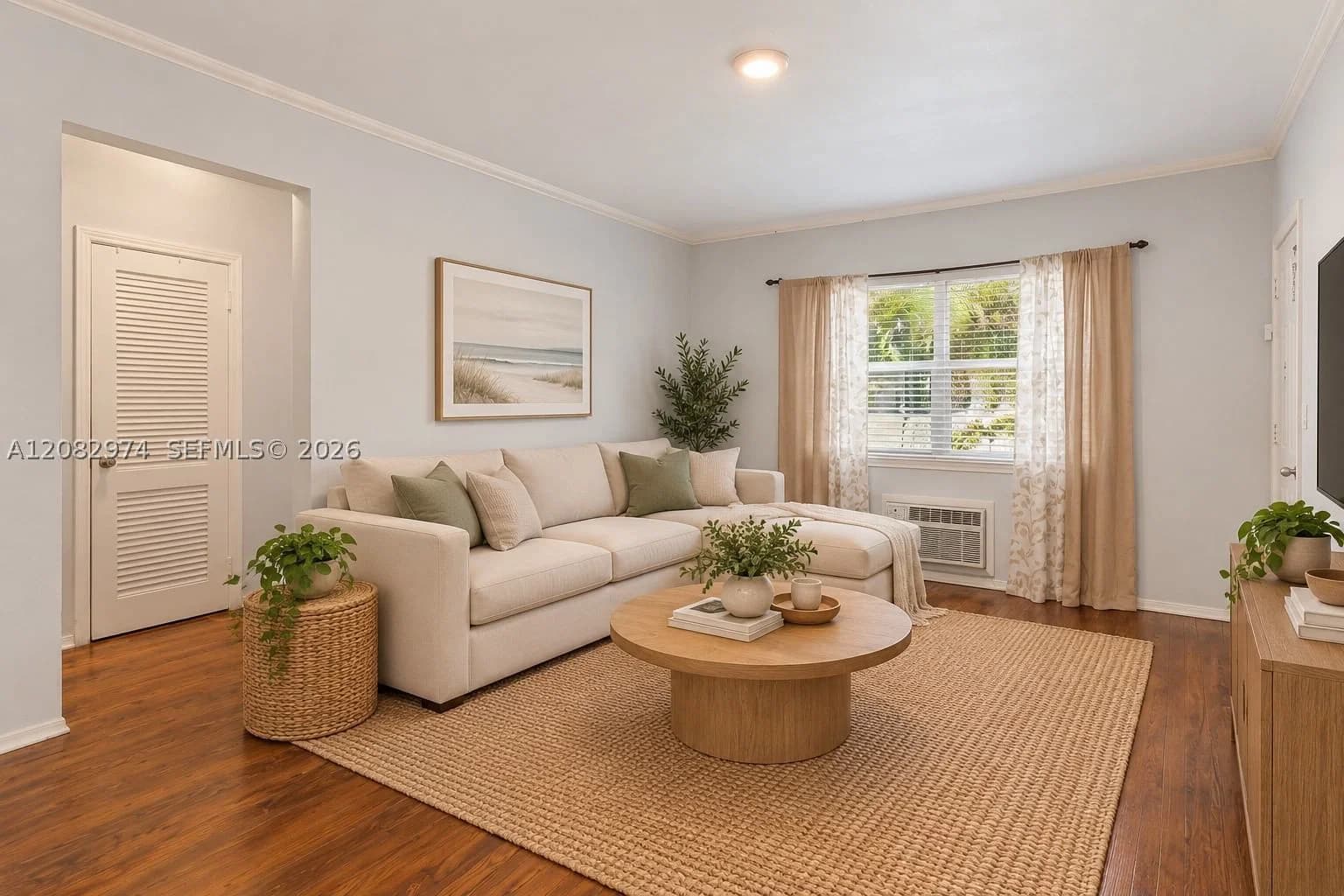 1-bedroom Condo — 1610 Michigan Ave #5, Miami Beach, FL 33139